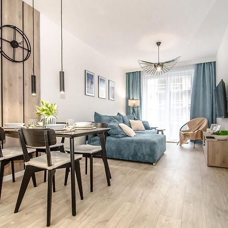 Baltic Marina Residence 19 Z Parkingiem, Jacuzzi, Sauna I Silownia Kolberg Exterior foto