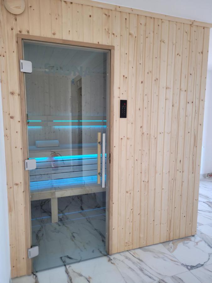 Baltic Marina Residence 19 Z Parkingiem, Jacuzzi, Sauna I Silownia Kolberg Exterior foto